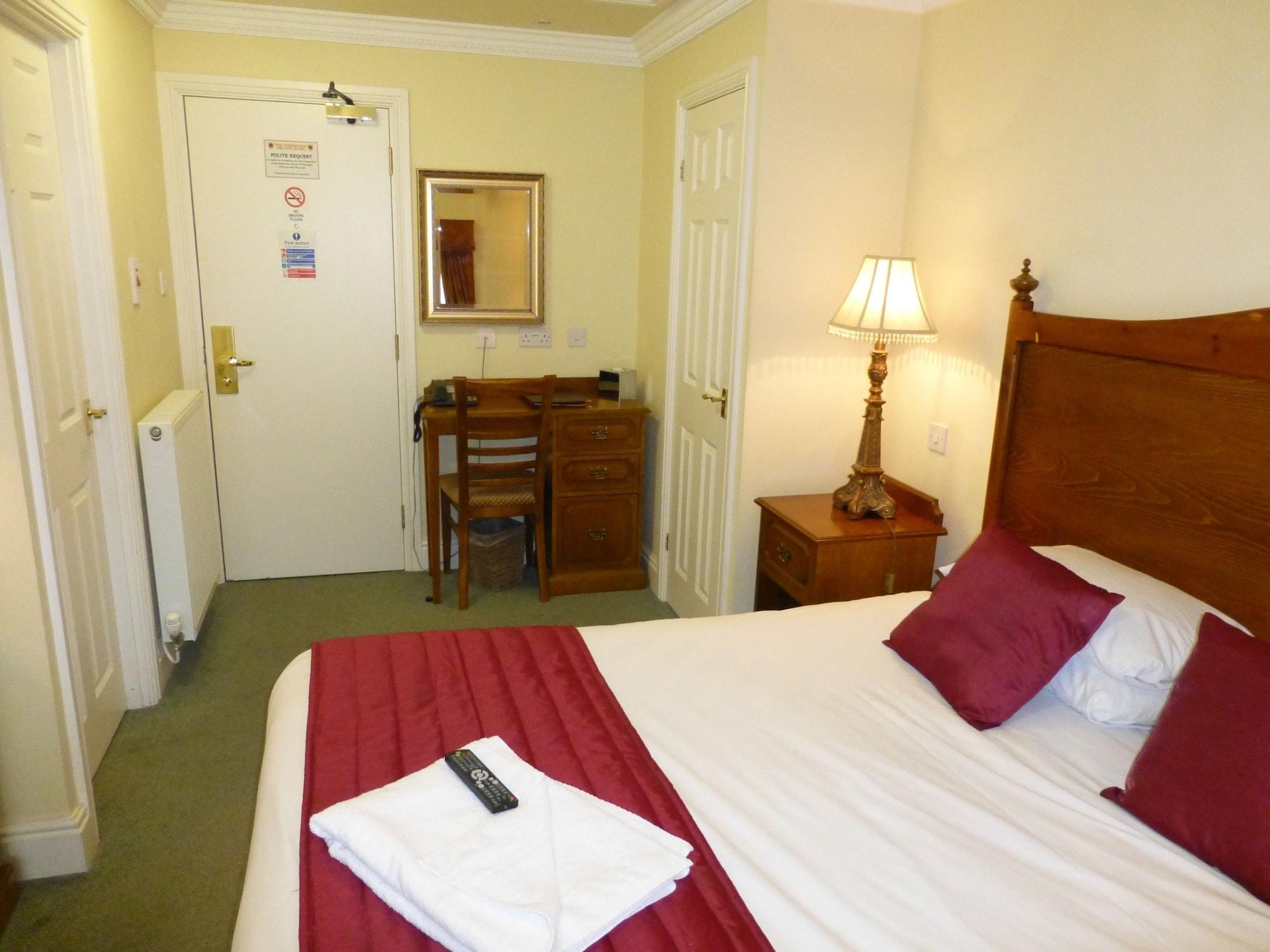The Atherstone Red Lion Hotel Buitenkant foto