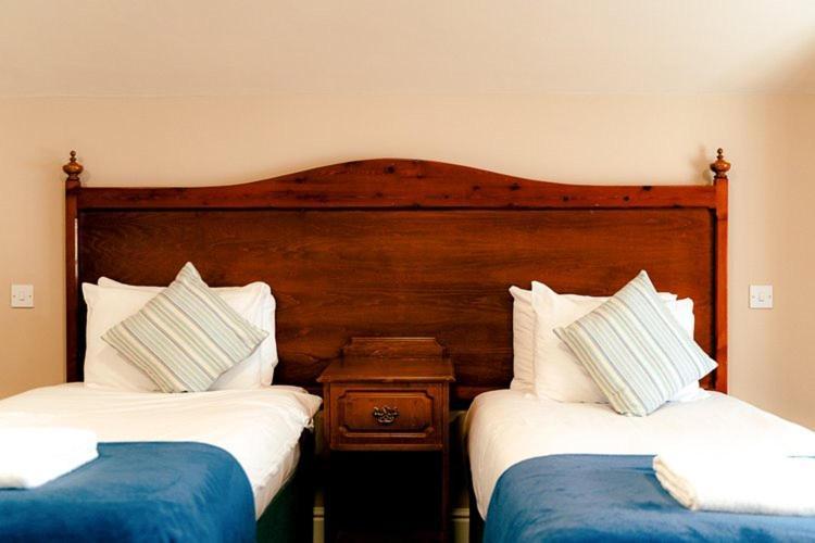 The Atherstone Red Lion Hotel Buitenkant foto