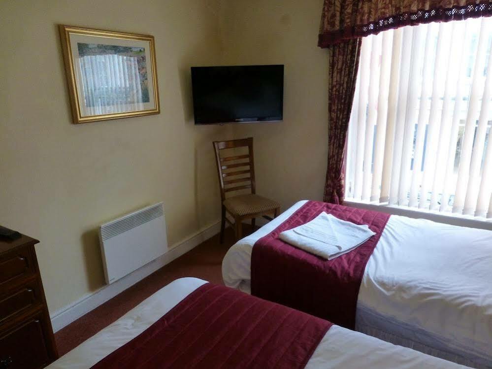 The Atherstone Red Lion Hotel Buitenkant foto